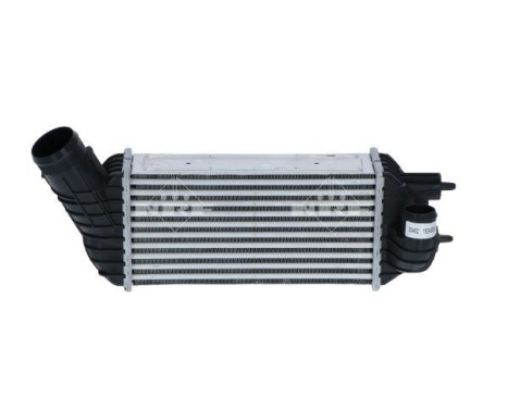 Intercooler, charger