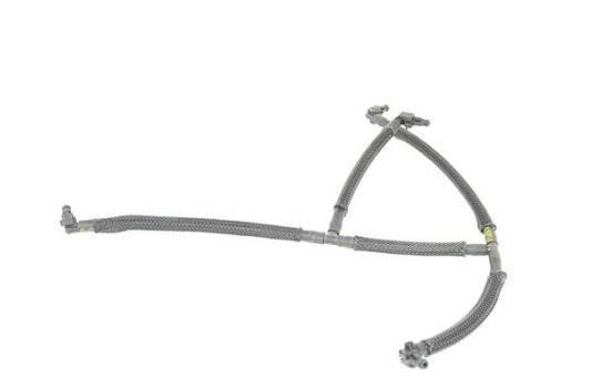 Hose, leak fuel