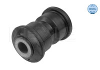 Spacer sleeve, leaf spring