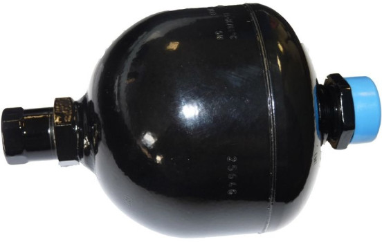 pressure accumulator