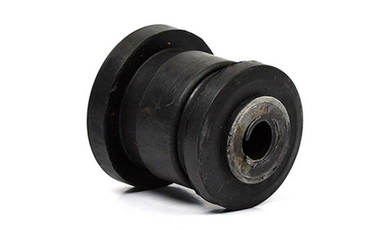 Spacer sleeve, leaf spring