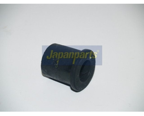 Spacer sleeve, leaf spring