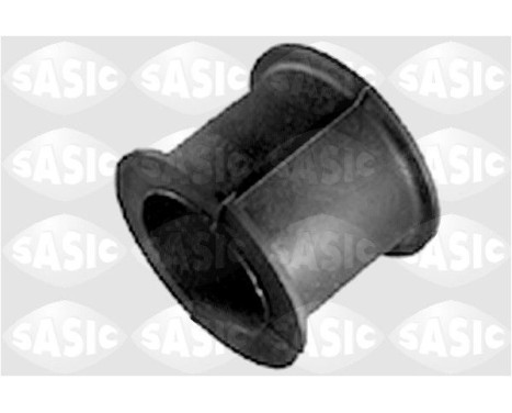 Bus, steering axle