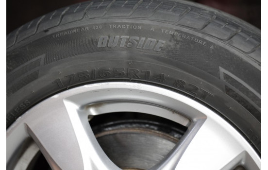 Quixx Wheel Repair Kit for black rims, Image 2