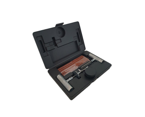 Tire Repair Kit 32-piece, Image 2