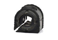 Stabilizer bearing on wishbone