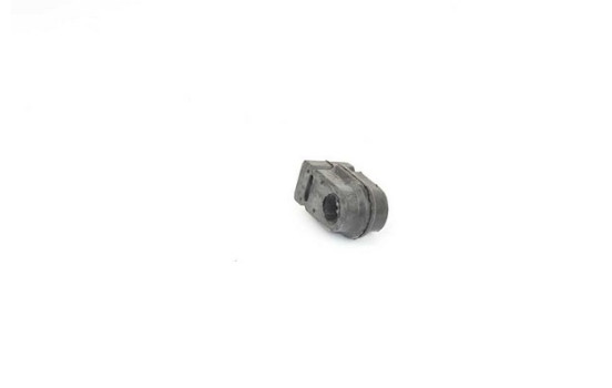 Stabilizer bearing on wishbone