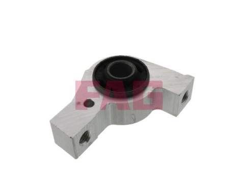 Control Arm-/Trailing Arm Bush