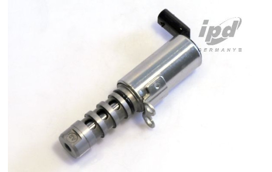 Control valve, camshaft adjustment