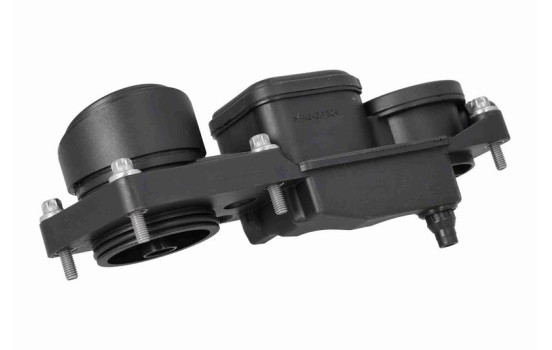 Oil separator, crankshaft housing breather, Image 11