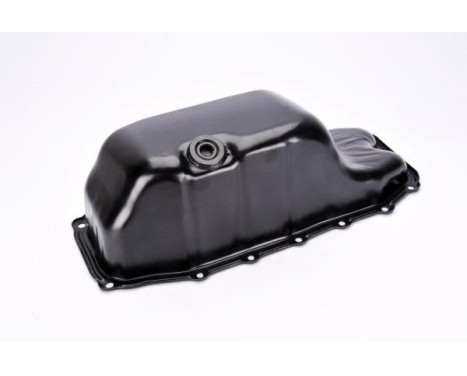 Oil pan