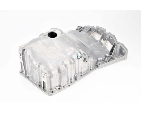 Oil pan