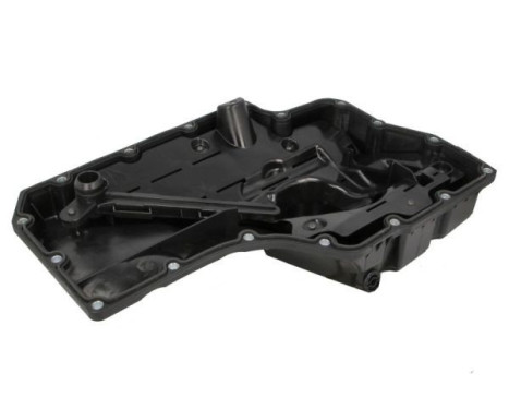 Oil pan