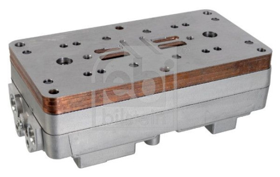 Cylinder head, compressed air compressor, Image 2