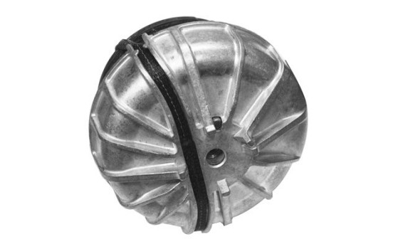 Engine Montage, Image 2