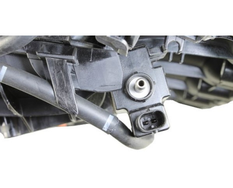 Intake manifold, Image 5