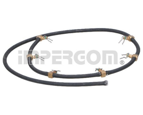 Hose, leaking fuel