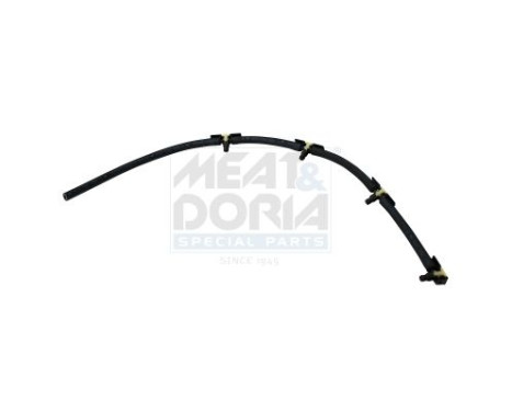 Hose, leaking fuel