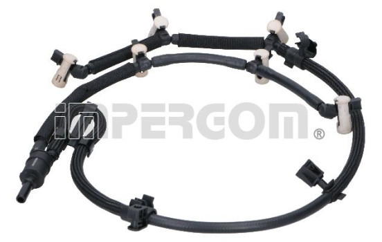 Hose, leaking fuel
