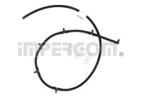 Hose, leaking fuel