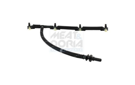 Hose, leaking fuel