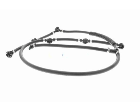 Hose, leaking fuel, Image 4