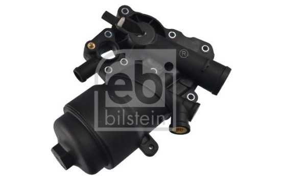 Oil filter housing with oil filter