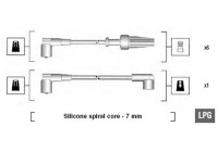 Spark plug cable set