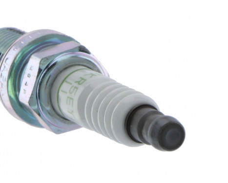 Spark Plug BKR5EYA-11 NGK, Image 2