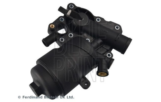 Oil filter housing with oil filter