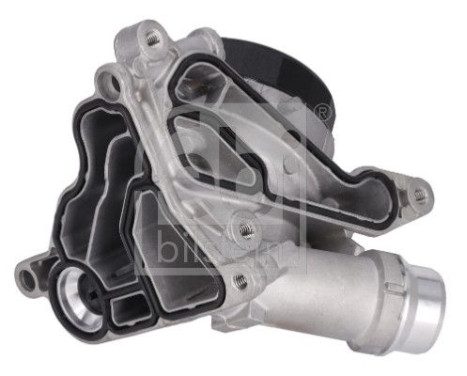 Oil filter housing with oil filter