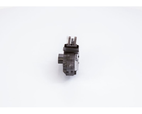 Voltage regulator, Image 2