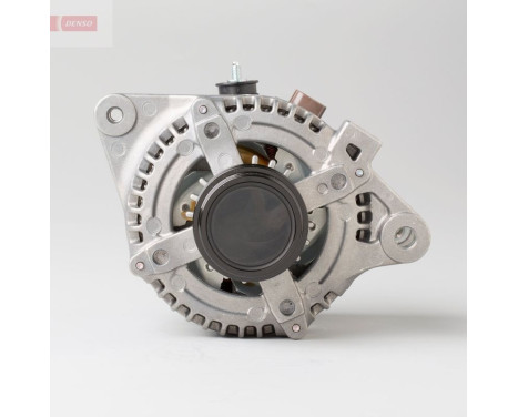 Alternator DAN1011 Denso, Image 2