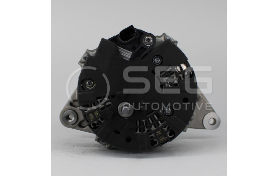 Dynamo Mercedes 150A, Image 2