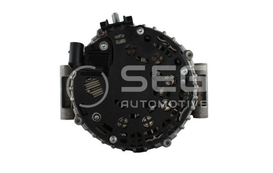 Dynamo Mercedes 220A, Image 2