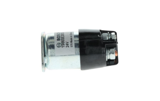 Solenoid switch, starter motor