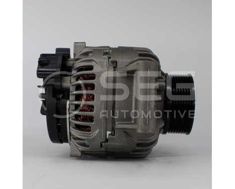 Dynamo Mercedes 150A, Image 3