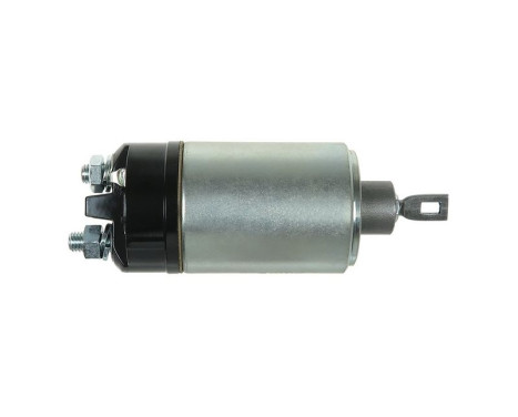 Solenoid switch, starter motor
