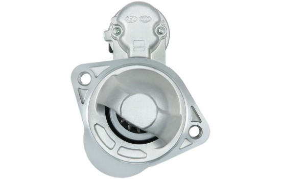 Starter motor / Starter