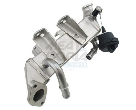 Cooler, exhaust return