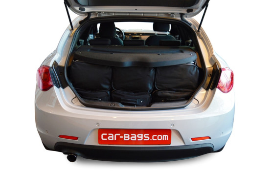 Juego de bolsas de viaje Alfa Romeo Giulietta 2010- 5d, Imagen 4