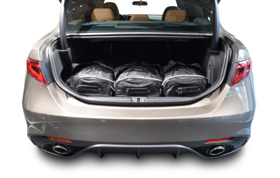 Juego de bolsas de viaje Alfa Romeo Giulia (952) 2016-presente sedán de 4 puertas, Imagen 3