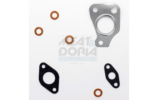 Turbocharger, mounting kit