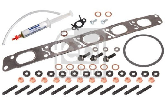 Turbocharger, mounting kit