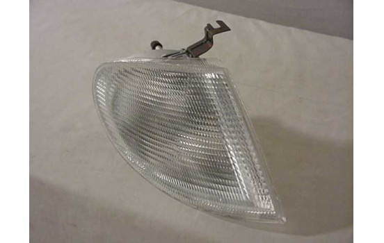 Clignotant avant droit 5878906 Van Wezel