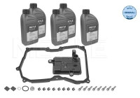 Article set, automatic oil change