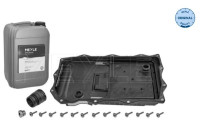 Article set, automatic oil change