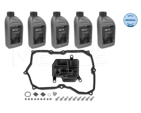 Article set, automatic oil change