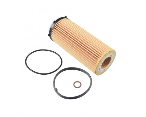 Oil filter ADB112104 Blue Print