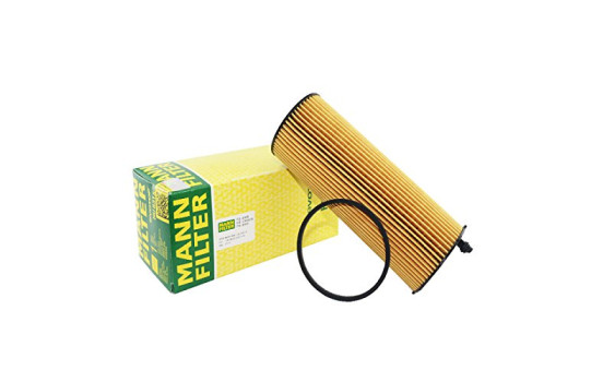 Oil Filter HU 831 x MANN-FILTER, Image 3